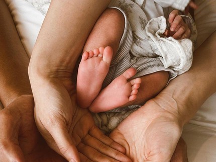 Ungkapan Haru Jullie Estelle Lahirkan Anak Pertama, Nama Putrinya Kelewat Unik Bun