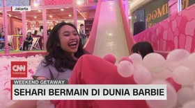 VIDEO: Berpetualang di Dunia Barbie dan Komik