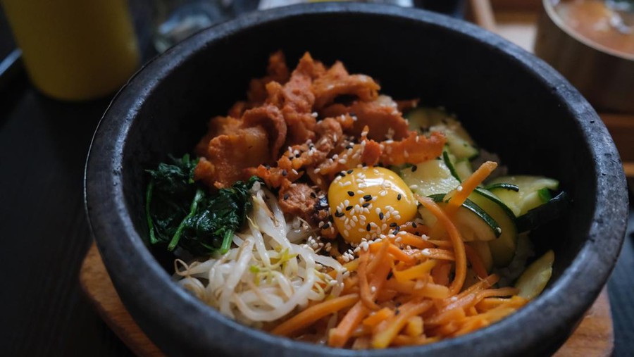 Ilustrasi makanan khas Korea Selatan