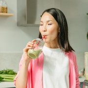 5 Jus Sayuran yang Efektif Bakar Lemak Perut Sekaligus Turunkan Berat Badan