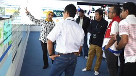 Pantau Distribusi, Dirut Pertamina Pastikan Stok LPG 3 Kg Aman