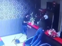 Ribut-ribut gegara MiChat di Hotel Melati Berujung Pria Dibunuh Sadis