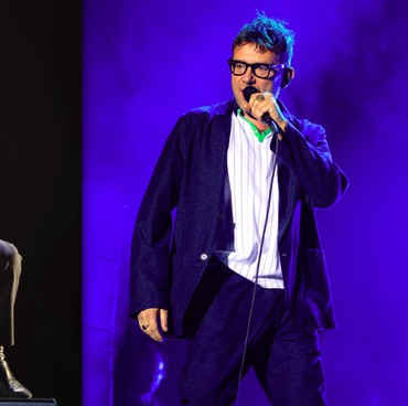 Kagumi Alex Turner, Damon Albarn: Saya Nyanyi seperti Dia di Album Baru