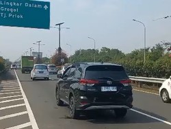 Evakuasi Truk Terguling Selesai, Lalin Tol Soetta ke Jakarta Kembali Normal