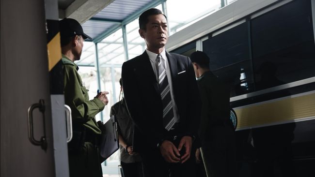 Jadwal Bioskop Trans TV hari ini (5 Agustus) P Storm. Berikut sinopsis P Storm dibintangi Louis Koo hingga Gordon Lam.