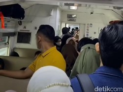 Perjalanan KA Lokal Dievaluasi, Kapasitas Penumpang Berdiri Dikurangi