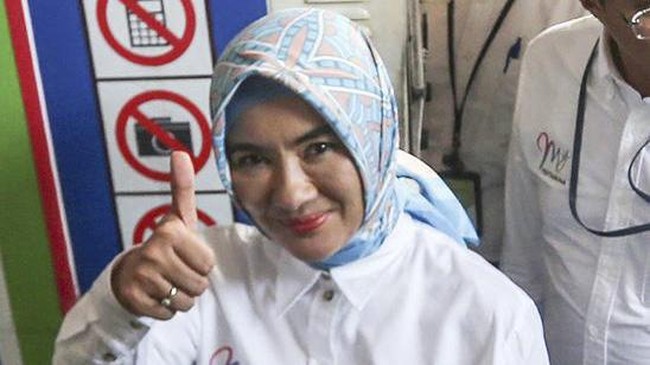 Bos Pertamina Nicke Widyawati memilih berkiprah di bisnis yang didominasi pria karena lebih menantang.