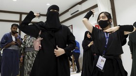 FOTO: Warga Arab Saudi Kepincut Budaya dan Makanan Jepang