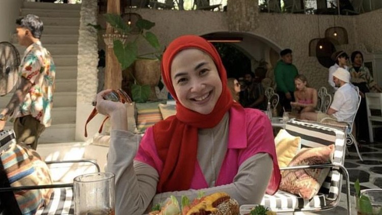 Feni Rose
