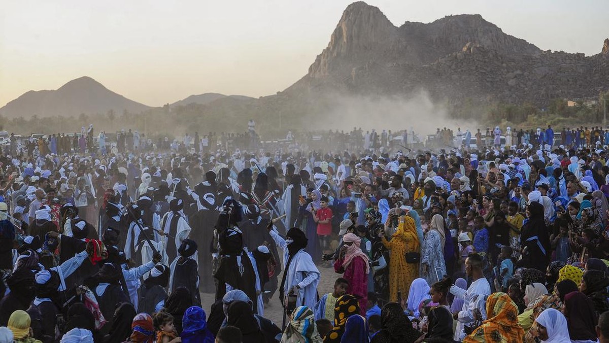 FOTO: Genderang Festival Kuno Sebeiba di Tengah Gurun Aljazair