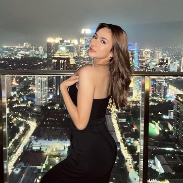 Inikah Sosok MC, Selebgram Seksi yang Diduga Diciduk Bareng Chandrika Chika?