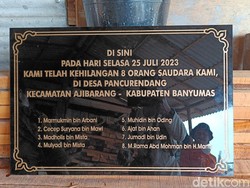 Nama 8 Penambang Emas Terjebak di Banyumas Diabadikan dalam Prasasti