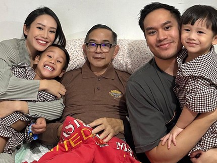 Anak Ray Sahetapy & Dewi Yull Ungkap Sang Ayah Kena Stroke, Sudah Memaafkan & Minta Lupakan Masa Lalu