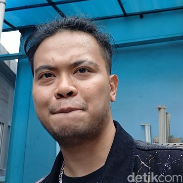 Reza Smash Kirimkan Doa Untuk Eks Istri yang Jadi Tersangka Love Scamming