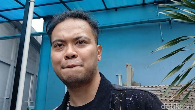 Reza Smash Kirimkan Doa Untuk Eks Istri yang Jadi Tersangka Love Scamming