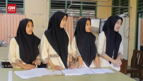 VIDEO: Jahit Kemeja Jokowi, 4 Siswi SMKN 4 Jambi Diundang HUT RI Ke-78