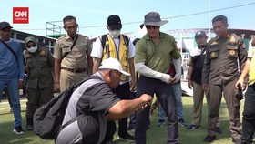 VIDEO: FIFA Inspeksi Stadion GBT, Cek Rumput Hingga Tribun Penonton