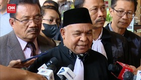 VIDEO: Pengacara Pertanyakan Second Opinion Dokter Untuk Lukas Enembe