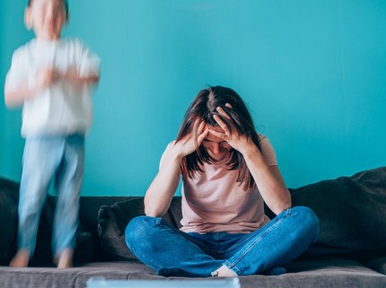 7 Tanda Stres Mengurus Anak yang Harus Diwaspadai, Bisa Bikin Anak dalam Bahaya
