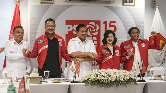 DPP PSI angkat suara ihwal sejumlah kader mundur usai partai tersebut menerima kunjungan dan membuka komunikasi dengan Prabowo Subianto.