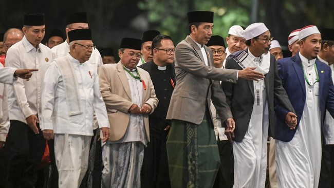 Jajaran ustadz dan ribuan jemaah bakal ikut serta dalam zikir dan angan kebangsaan menjelang peringatan 17 Agustus.