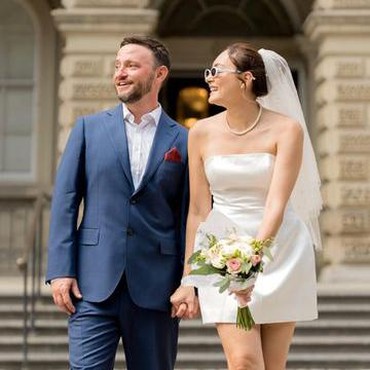 Suami Kaget Tahu Profesi dari Google, Dewi Razer: Aku Ngakunya Baker