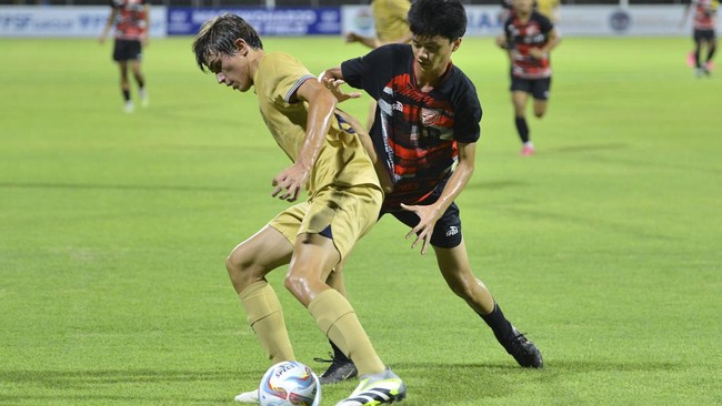 Legenda Persipura Ricardo Salampessy menyampaikan pesan menyentuh kepada putranya usai dicoret skuad Timnas Indonesia U-17 untuk Piala Dunia U-17 2023.
