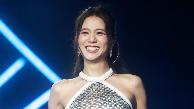 Berikut daftar lengkap pemenang Brand of the Year Awards, mulai dari Jisoo BLACKPINK, IVE, SEVENTEEN, Lim Ji-yeon hingga Lee Do-hyun.