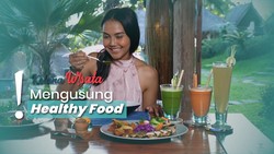 Mengunjungi Restoran Serba Matcha di Bali, Petik Sendiri Bunganya