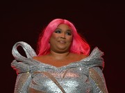 Lizzo Kehilangan 220 Ribu Pengikut Imbas Gugatan Mantan Penari