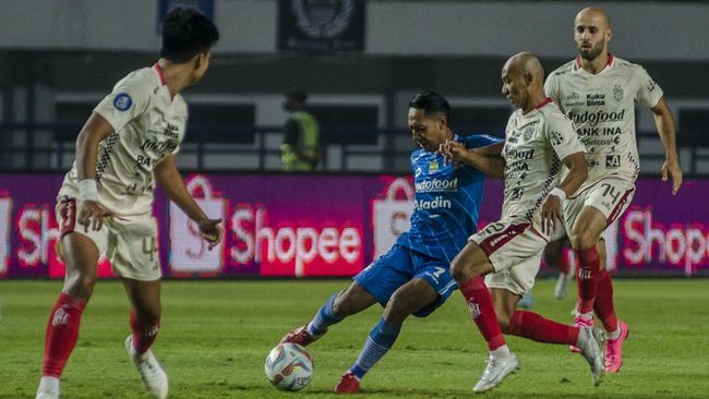 Persib Bandung vs Bali United Sama Kuat