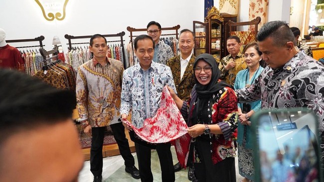 Tak hanya memberi pendampingan usaha kepada 14,6 juta nasabah, PNM juga berupaya mempertemukan nasabah dengan akses pasar agar jangkauan usaha semakin meluas.