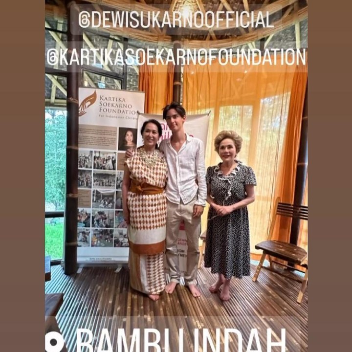<p>Ratna Sari sendiri diketahui sangat dekat dengan sang cucu. Kartika pun kerap mengunggah momen kebersamaan mereka pada laman Instagram-nya.  (Foto: Instagram @dewisukarnoofficial dan @kartikasoekarnofoundation)</p>