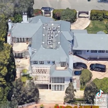 8 Potret Rumah Nia Ramadhani di Beverly Hills Mewah & Megah Seharga Rp200 M