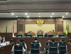 Hakim di Sidang Johnny Plate: Ada yang Disembunyikan Ini