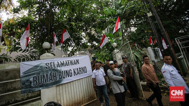 Guruh Soekarnoputra menyebut praktik mafia marak di Indonesia, mulai dari mafia peradilan hingga mafia tanah.