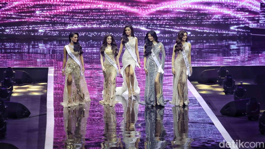 Skandal Miss Universe Difoto Telanjang 2859