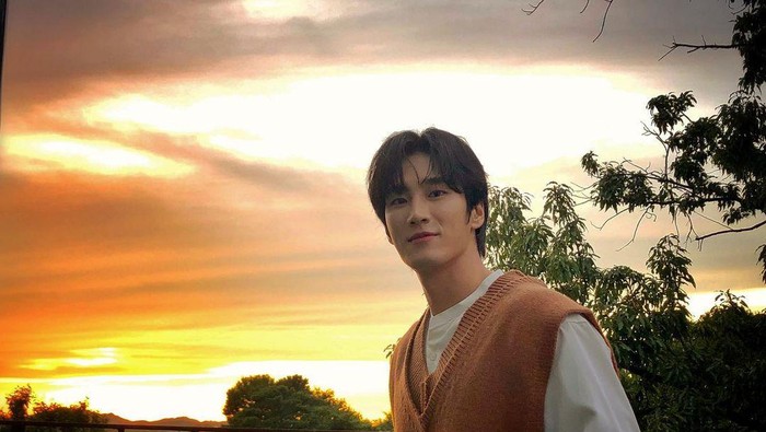 Selain Ahn Bo Hyun, 3 Aktor Korea Tampan Ini Ternyata Juga Berpacaran dengan Idol K-Pop