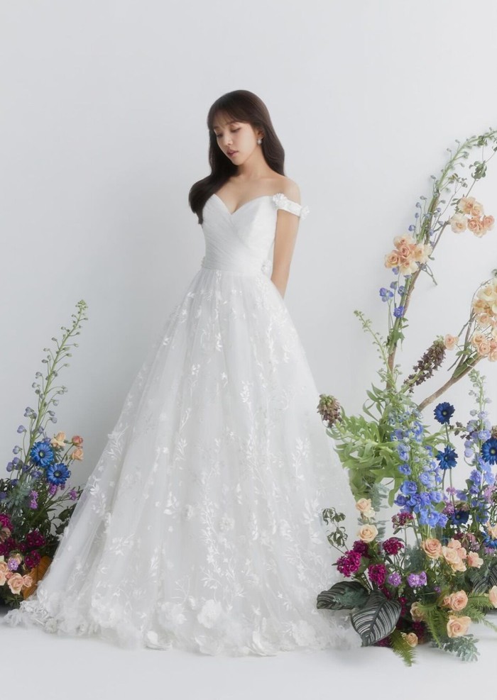 Baek A Yeon siap berbagi kehidupan dengan sang kekasih dari kalangan non-selebriti yang telah ia kenal sejak musim dingin 2 tahun lalu dalam waktu dekat. Sosok berhati hangat yang selalu mendukung karir dan kehidupannya./ Foto: instagram.com/ayeoniiiiii