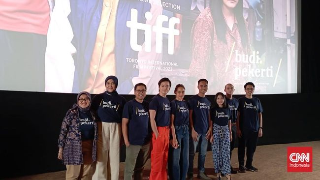 Wregas Bhanuteja mengungkapkan film terbarunya, Budi Pekerti, menjadi refleksi tentang fenomena bullying alias perundungan yang marak di media sosial.