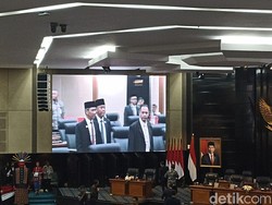 Penandatangan Pakta Integritas RAPBD 2024 di DPRD DKI, Pimpinan KPK Hadir