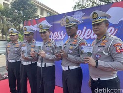 Luncurkan Buku Ujian SIM A dan C, Kakorlantas: Tak Ada yang Rahasia