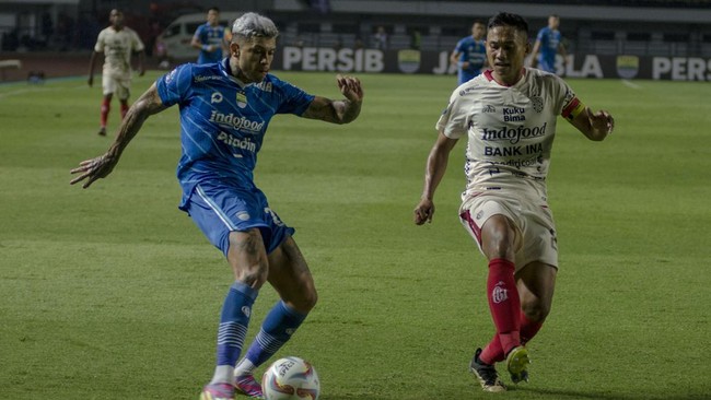 Ciro Alves menjadi tokoh penting dalam kemenangan Persib Bandung atas Bali United dalam laga semifinal leg kedua championship series Liga 1.