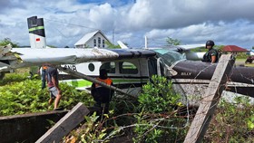 Pesawat Smart Air Tergelincir di Bandara Nduga Papua