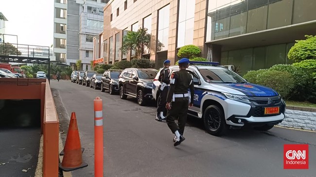 Penggeledahan yang dilakukan Puspom TNI dan KPK di Kantor Basarnas, Jakarta Pusat, berlangsung pada Jumat (4/8).