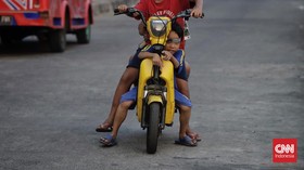 Adab Ketika Bertemu Pengguna Sepeda Listrik di Jalan Raya
