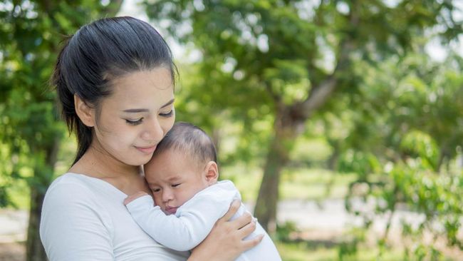 The Football Position: A Recommended Breastfeeding Position for Mothers with Large Breasts and After Caesarean Section