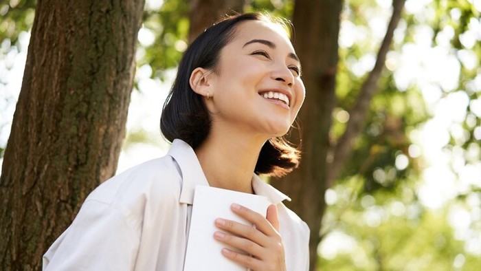 Prinsip hidup ukeireru ala orang Jepang yang bisa bikin hidup bahagia/