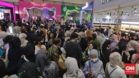 FOTO: Berburu Diskon Produk Kecantikan di Jakarta X Beauty 2023