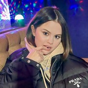 Awet Muda di Usia 30-an, Ini Dia Rahasia Skincare Selena Gomez